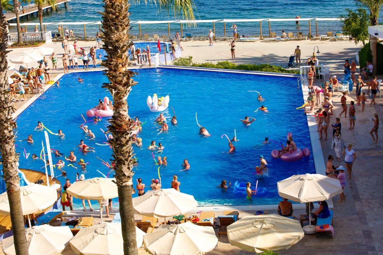 Fortezza Beach Resort Хісароню Екстер'єр фото