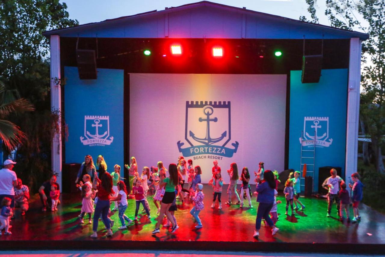 Fortezza Beach Resort Хісароню Екстер'єр фото