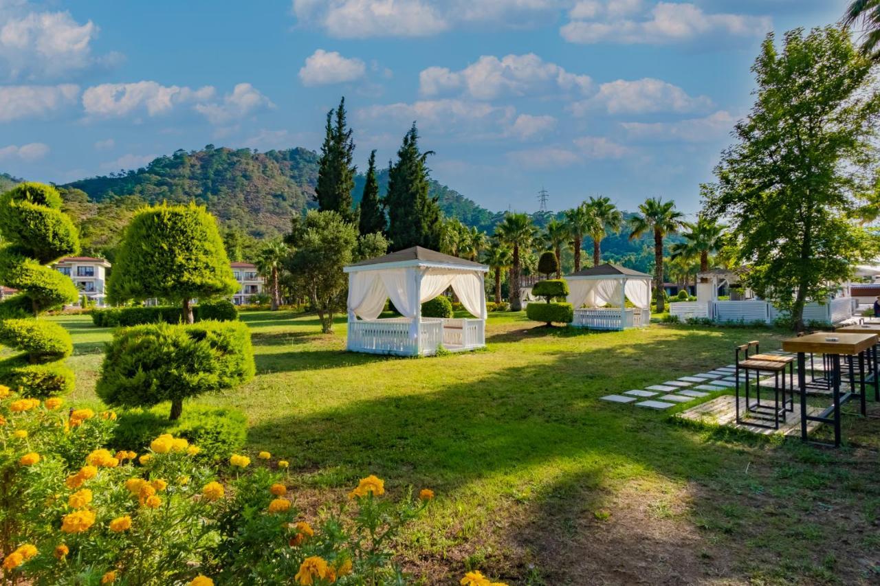 Fortezza Beach Resort Хісароню Екстер'єр фото