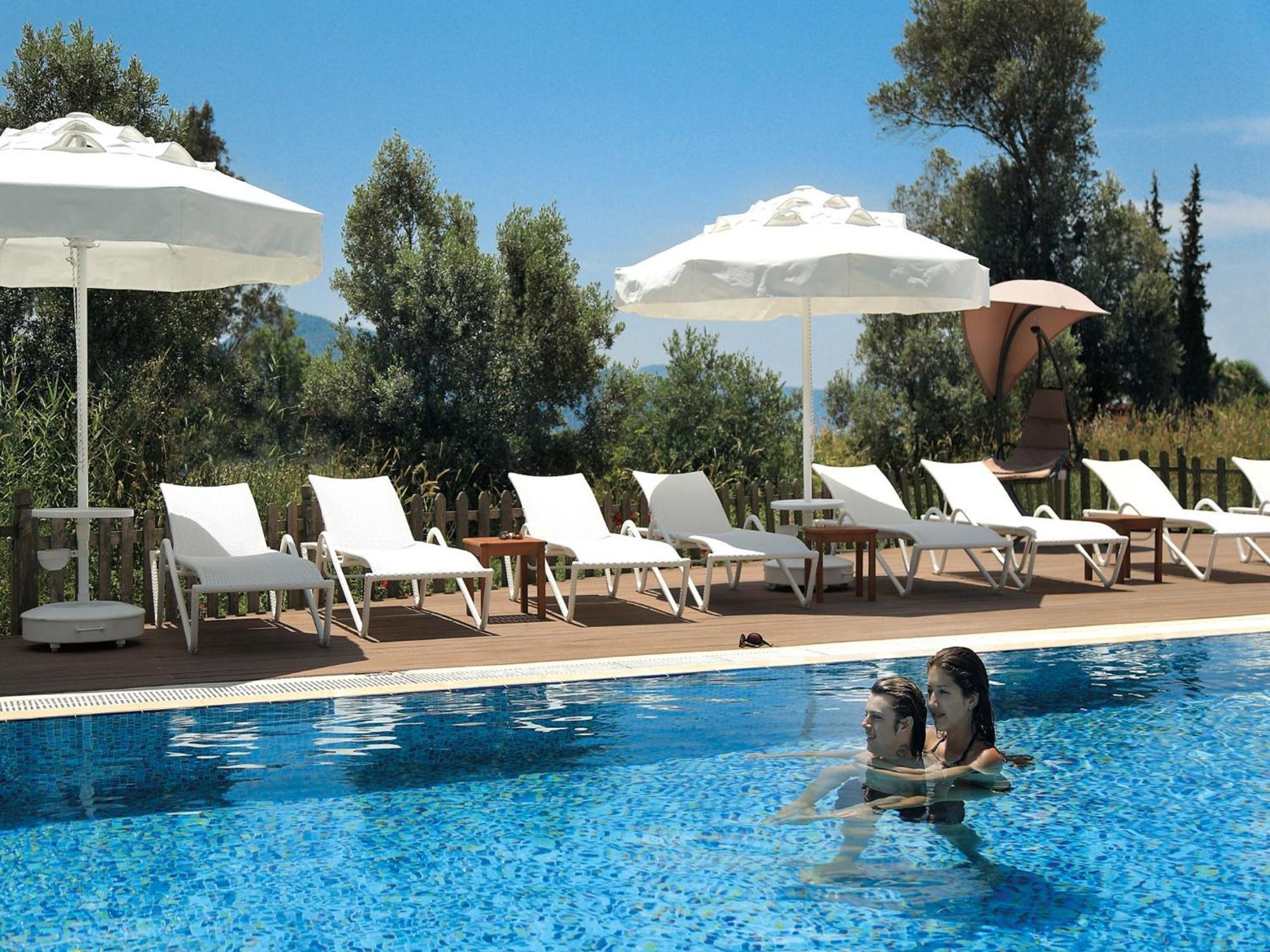 Fortezza Beach Resort Хісароню Екстер'єр фото